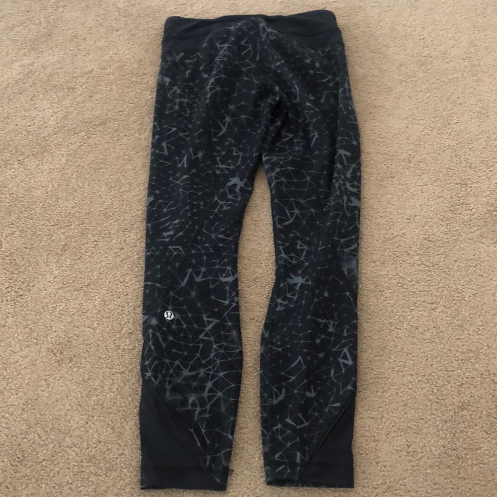 women’s Lululemon Geometric Pants with Zippers - Picture 4 of 7